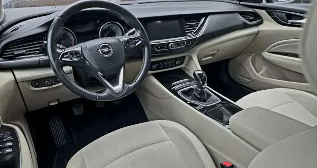 OPEL Insignia 1.5 Direct InjectionTurbo Business Innovation