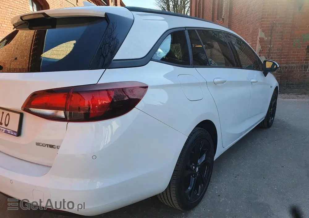 OPEL Astra 1.6 CDTI Sport