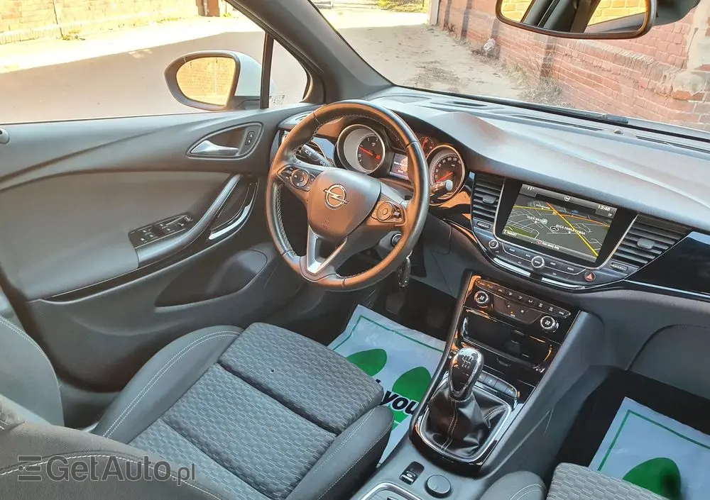 OPEL Astra 1.6 CDTI Sport
