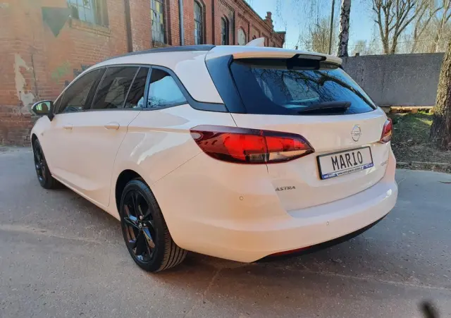 OPEL Astra 1.6 CDTI Sport