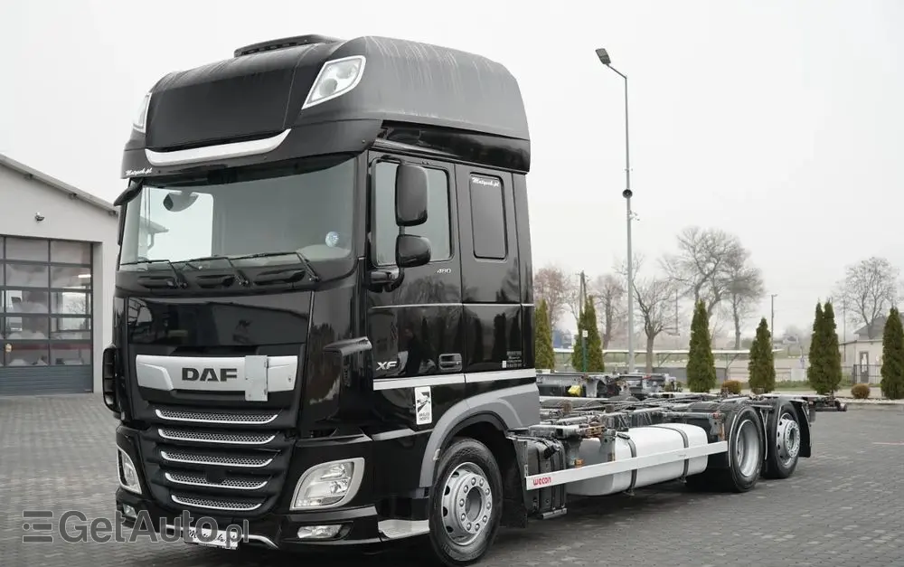 DAF XF 480 / BDF / 6X2 / / SSC / KLIMATYZACJA POSTOJOWA / OŚ PODNOSZONA / MEGA 