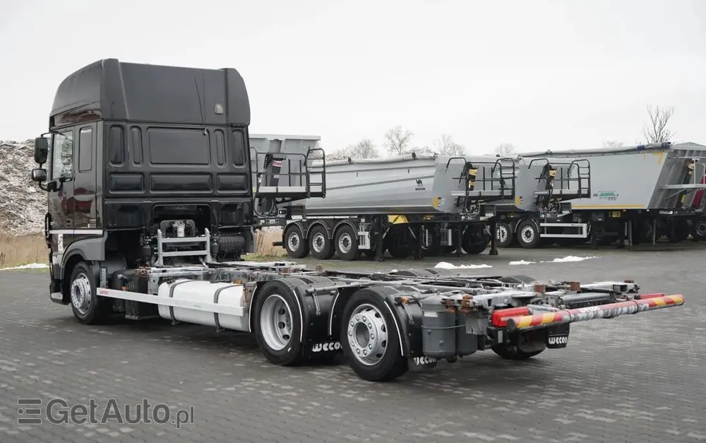 DAF XF 480 / BDF / 6X2 / / SSC / KLIMATYZACJA POSTOJOWA / OŚ PODNOSZONA / MEGA 
