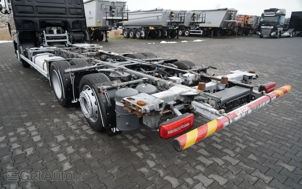 DAF XF 480 / BDF / 6X2 / / SSC / KLIMATYZACJA POSTOJOWA / OŚ PODNOSZONA / MEGA 