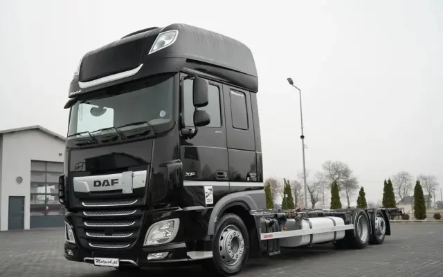 DAF XF 480 / BDF / 6X2 / / SSC / KLIMATYZACJA POSTOJOWA / OŚ PODNOSZONA / MEGA 