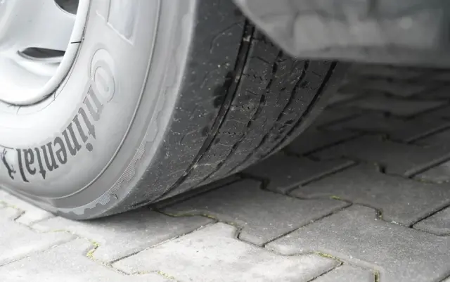 DAF XF 480 / BDF / 6X2 / / SSC / KLIMATYZACJA POSTOJOWA / OŚ PODNOSZONA / MEGA 