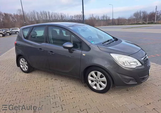 OPEL Meriva 1.4 T Enjoy