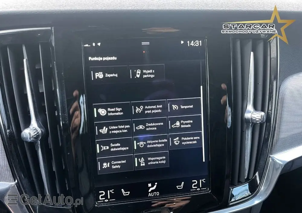 VOLVO V90 Cross Country 