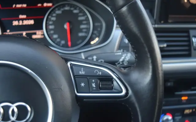 AUDI A6 Avant 2.0 TDI Ultra S tronic