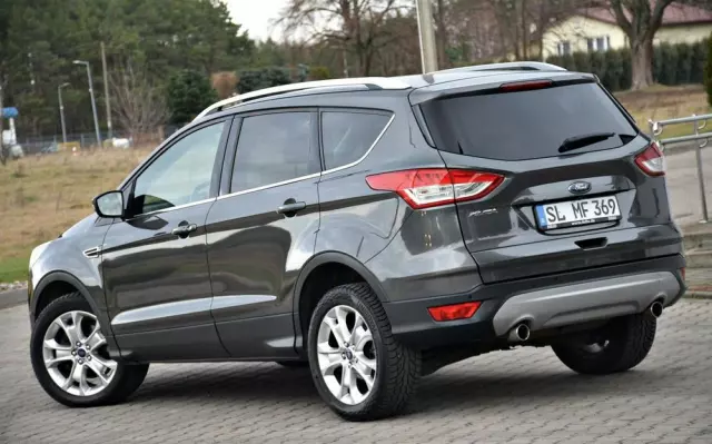 FORD Kuga 