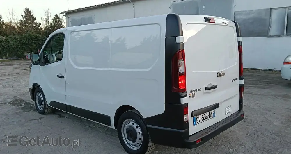 RENAULT Trafic 