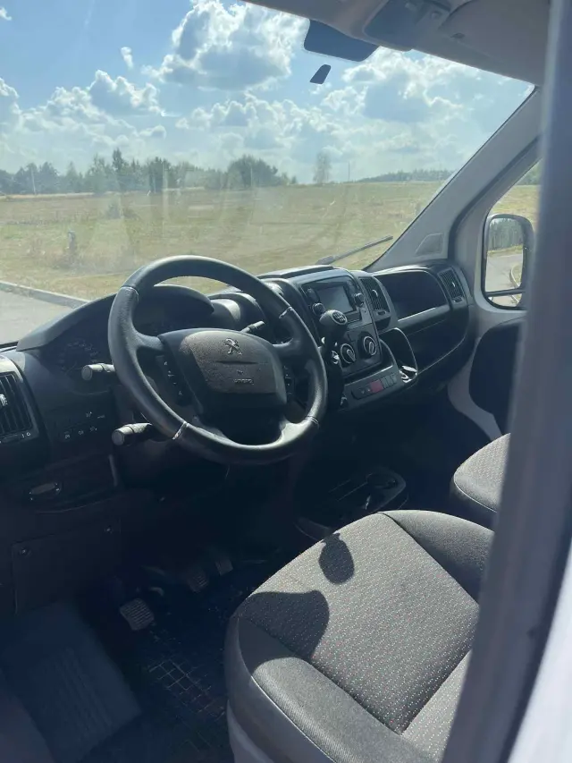 PEUGEOT Boxer 