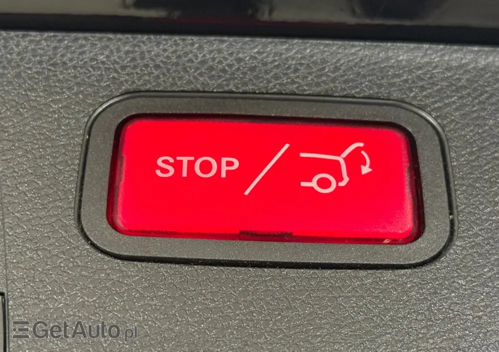 MERCEDES-BENZ Klasa E 220 d 9G-TRONIC