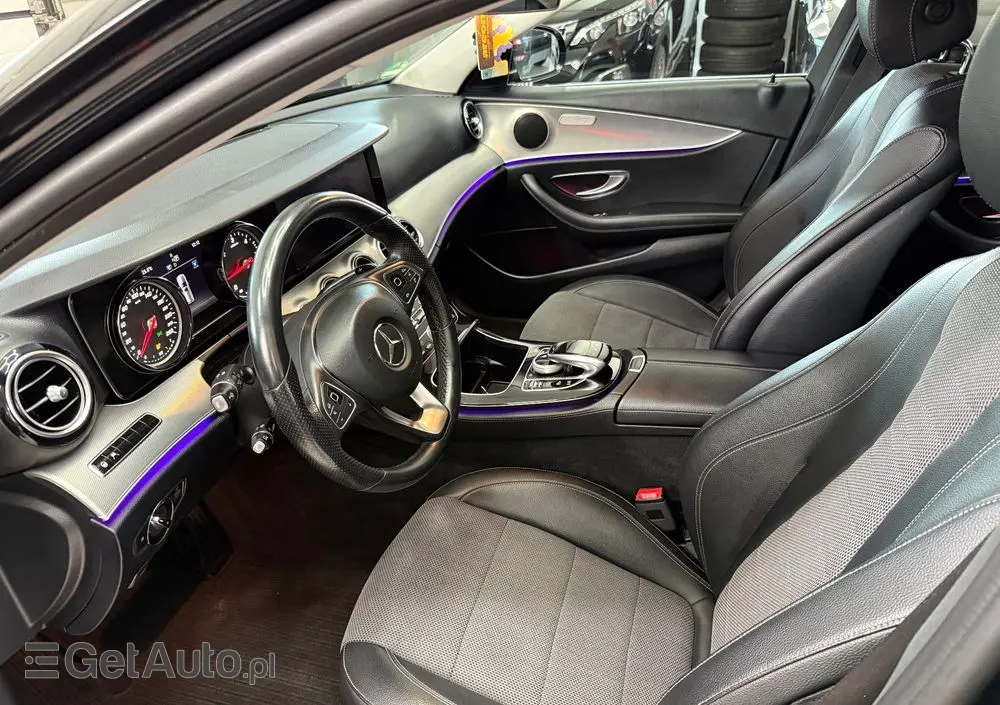 MERCEDES-BENZ Klasa E 220 d 9G-TRONIC