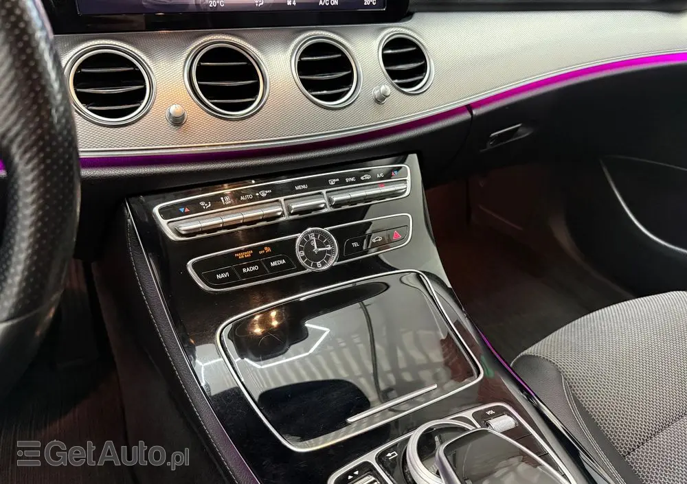 MERCEDES-BENZ Klasa E 220 d 9G-TRONIC