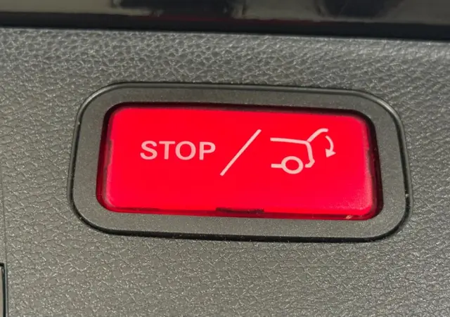 MERCEDES-BENZ Klasa E 220 d 9G-TRONIC