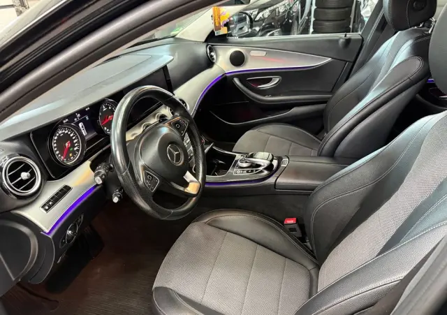 MERCEDES-BENZ Klasa E 220 d 9G-TRONIC