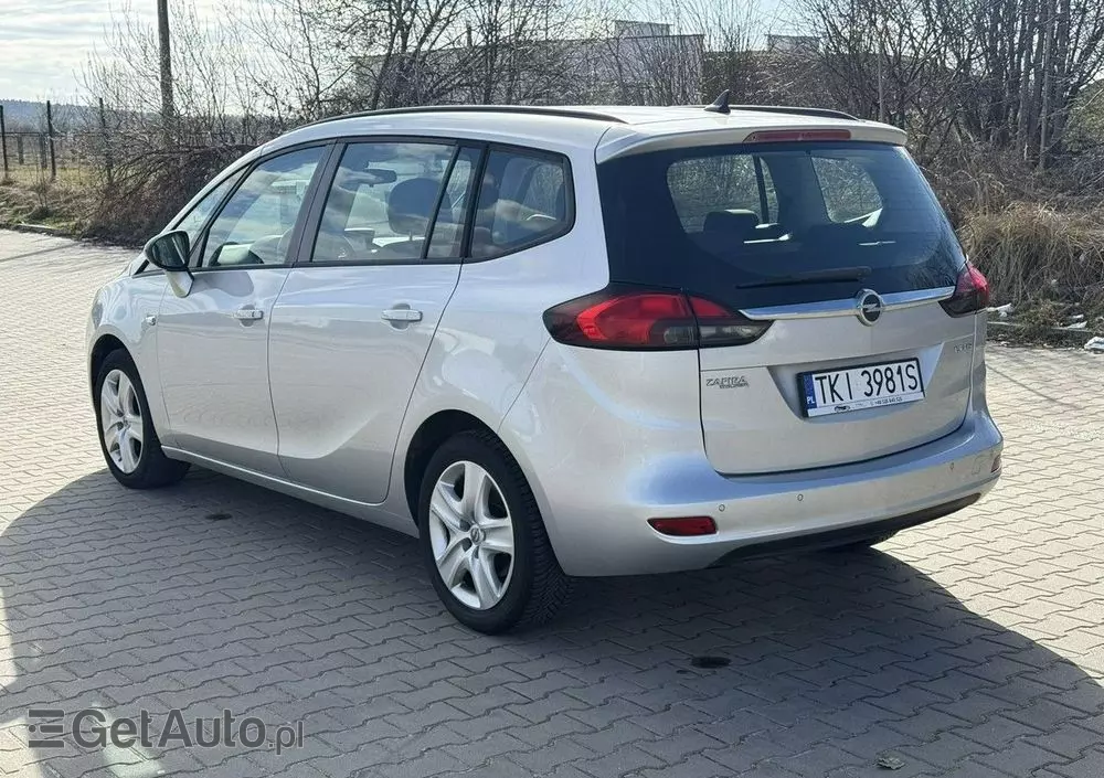 OPEL Zafira 