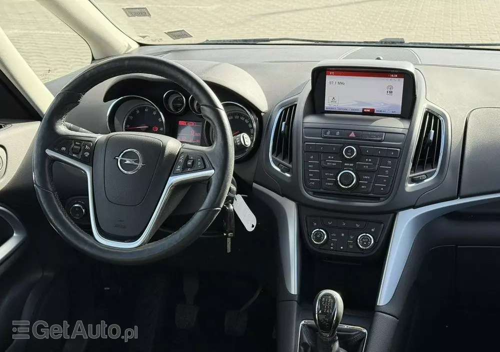 OPEL Zafira 