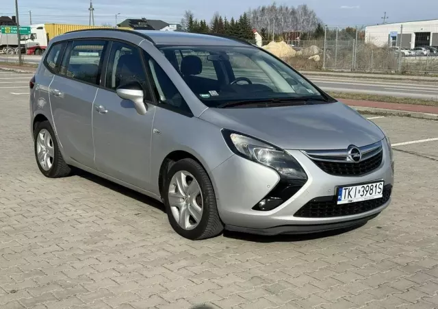 OPEL Zafira 