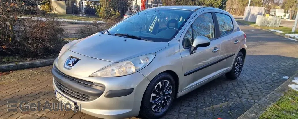 PEUGEOT 207 