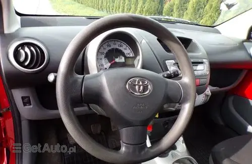 TOYOTA Aygo 