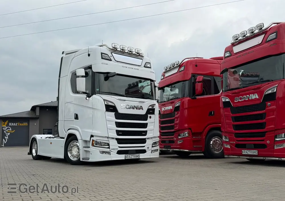 SCANIA 580S scania z Niemiec v8 mega low deck idealny stan 2021 pełna opcja bez egr 