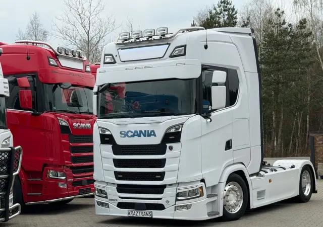 SCANIA 580S scania z Niemiec v8 mega low deck idealny stan 2021 pełna opcja bez egr 
