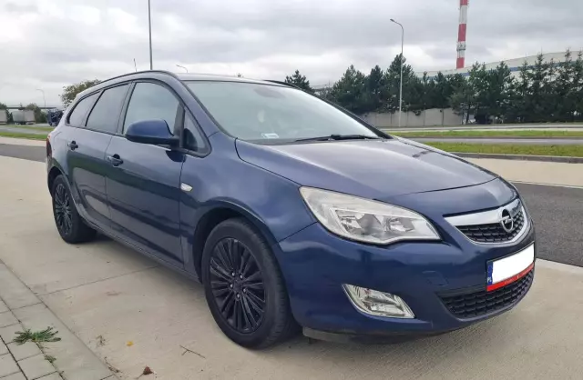 OPEL Astra 1.7 CDTI (125 KM)