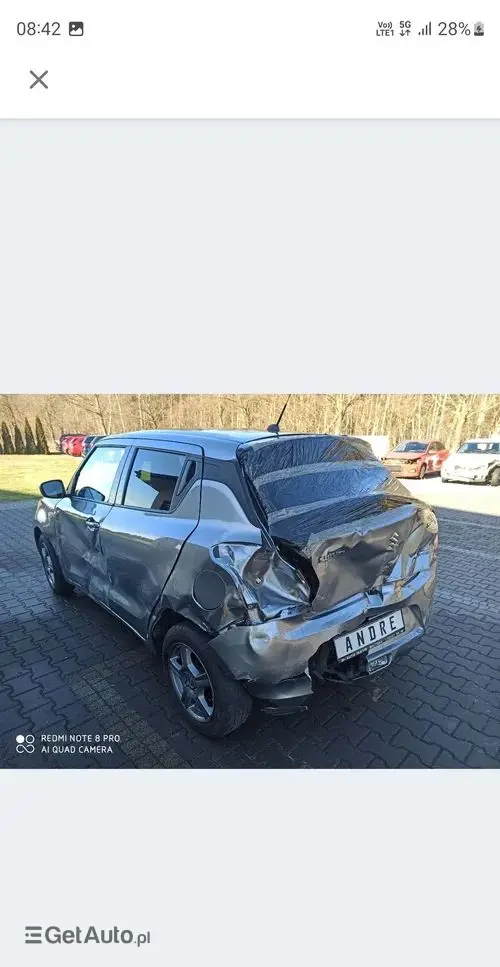 SUZUKI Swift 