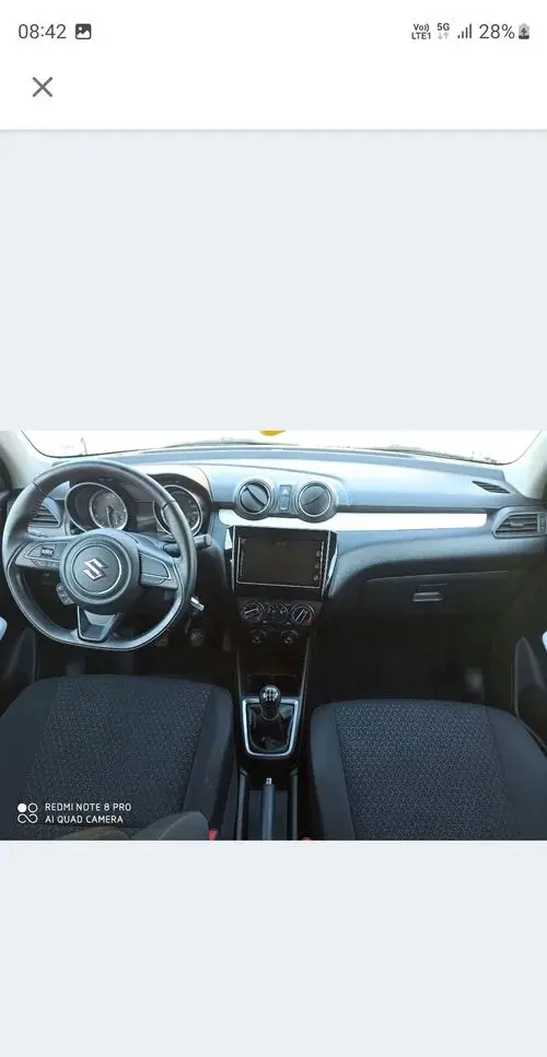 SUZUKI Swift 