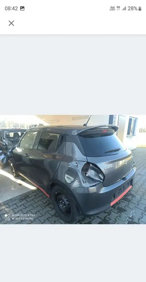 SUZUKI Swift 