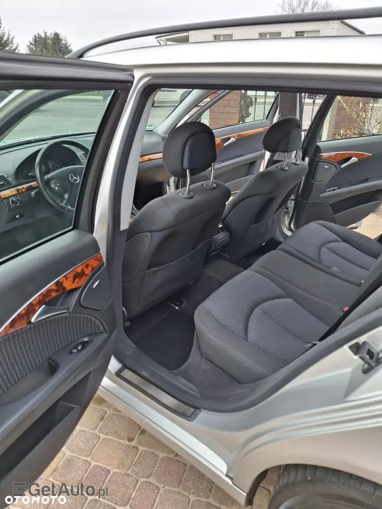 MERCEDES-BENZ Klasa E 200 Kompressor Automatik Elegance