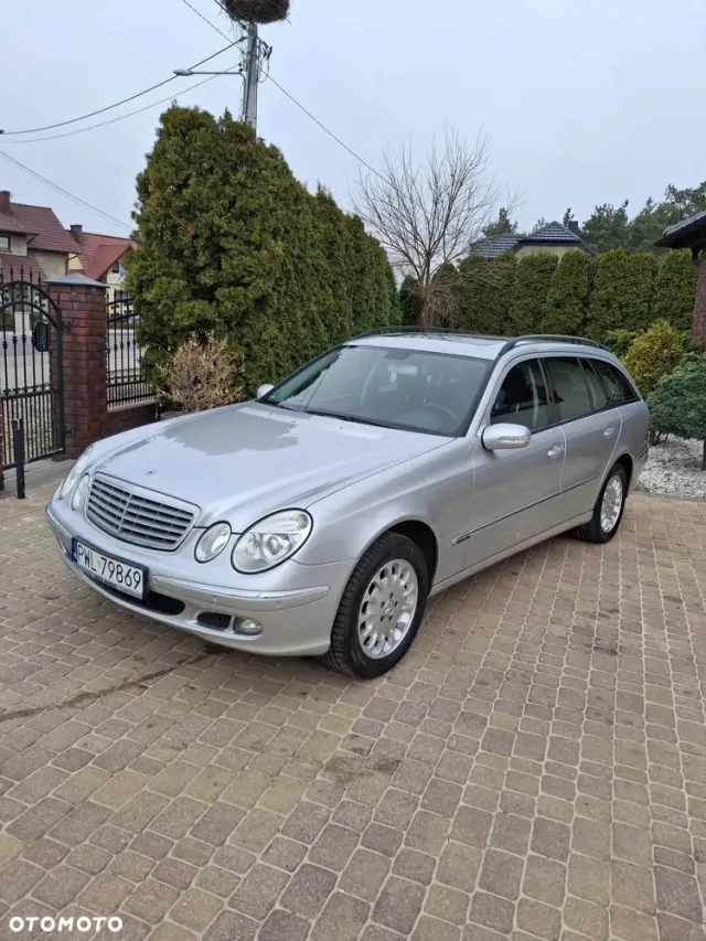 MERCEDES-BENZ Klasa E 200 Kompressor Automatik Elegance