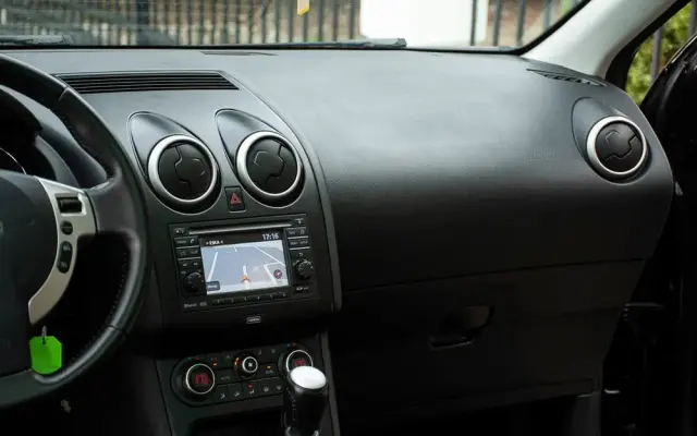 NISSAN Qashqai+2 1.6 dCi DPF Start/Stop tekna