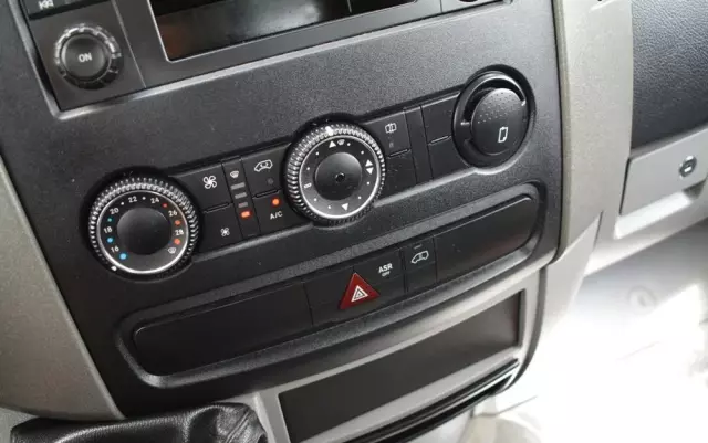 MERCEDES-BENZ Sprinter 316 CDI LIFT DOKA IDEALNY 