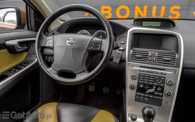 VOLVO XC 60 2.4D AWD Momentum