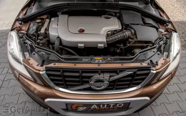 VOLVO XC 60 2.4D AWD Momentum