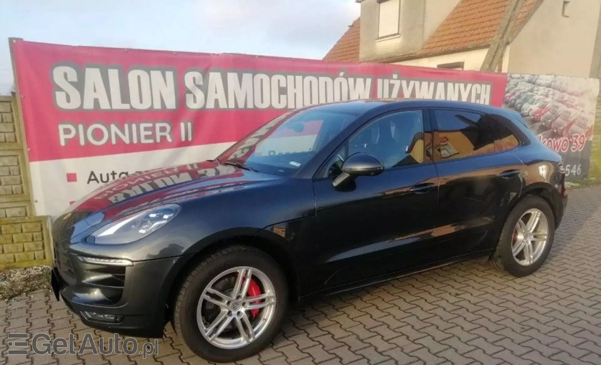 PORSCHE Macan 