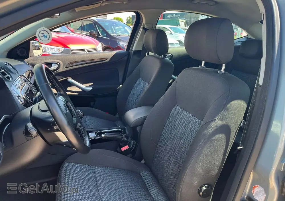 FORD Mondeo 2.0 Ghia