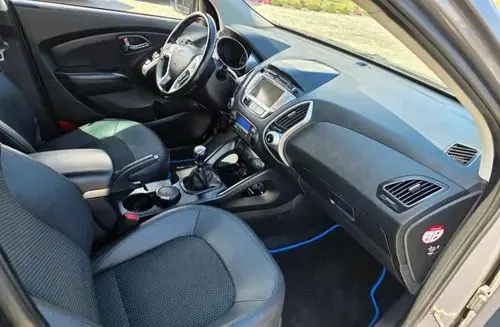 HYUNDAI Ix35 