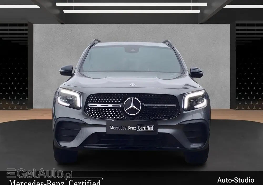 MERCEDES-BENZ GLB 