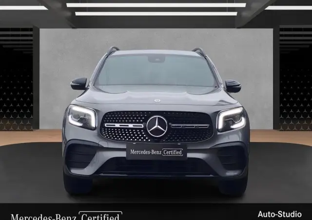 MERCEDES-BENZ GLB 