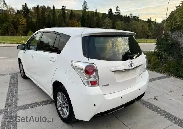 TOYOTA Verso 1.6 Premium