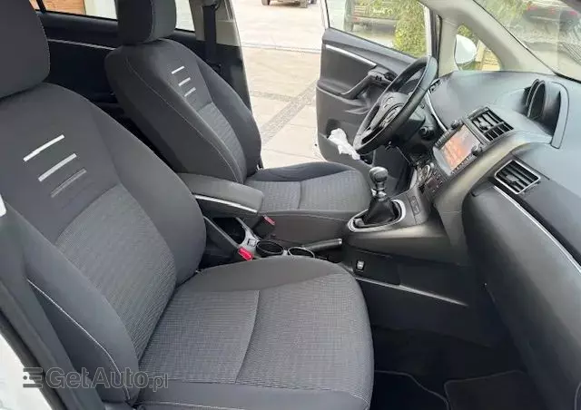 TOYOTA Verso 1.6 Premium
