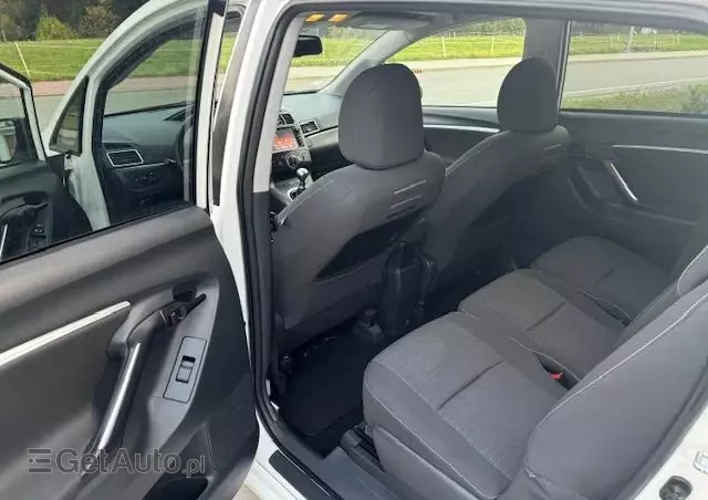 TOYOTA Verso 1.6 Premium