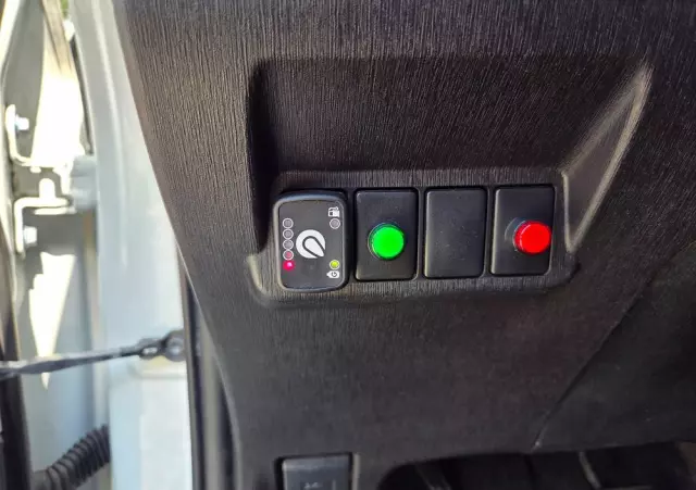 TOYOTA Prius+ Hybrid 135 Executive