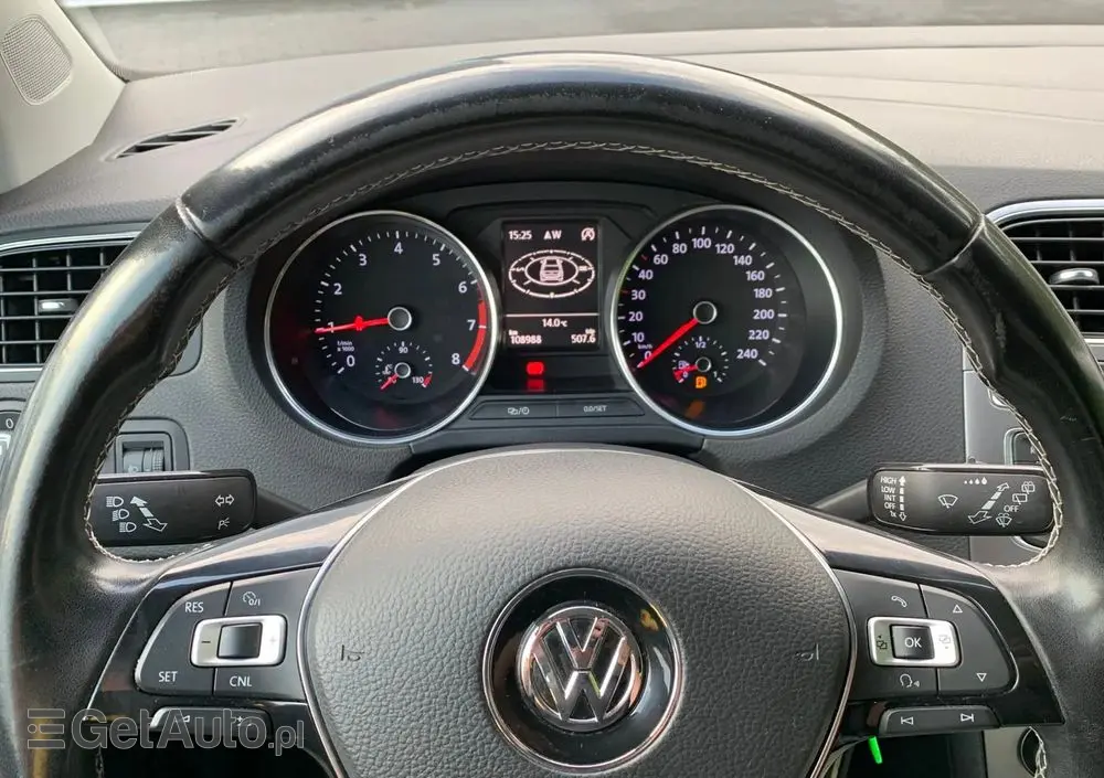 VOLKSWAGEN Polo 1.2 TSI Blue Motion Technology Lounge