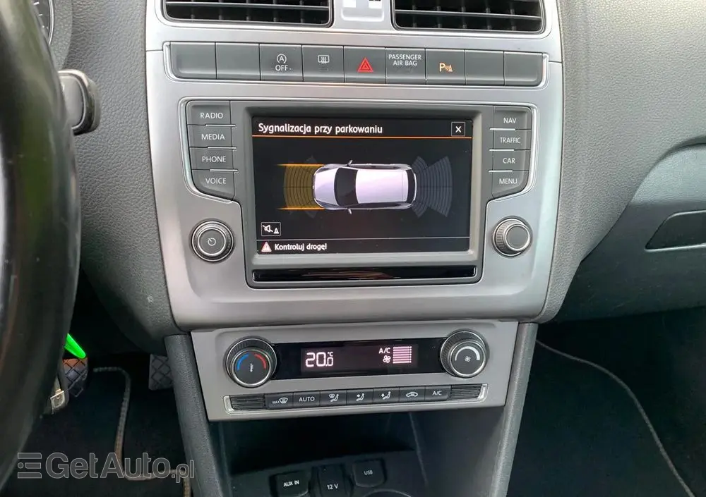 VOLKSWAGEN Polo 1.2 TSI Blue Motion Technology Lounge