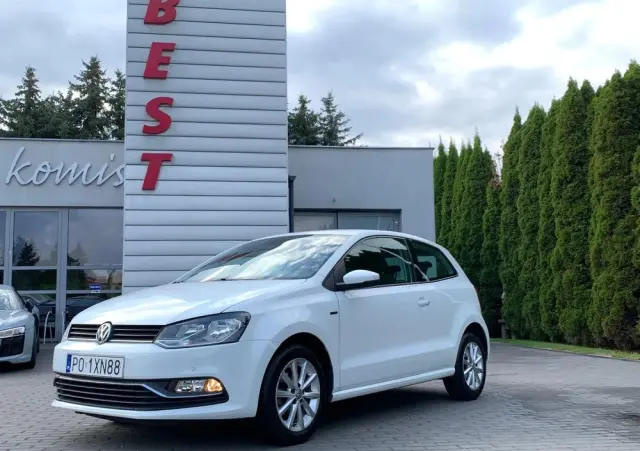 VOLKSWAGEN Polo 1.2 TSI Blue Motion Technology Lounge