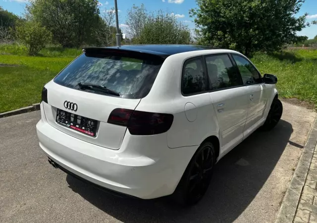 AUDI A3 1.6 TDI Sportback Ambition